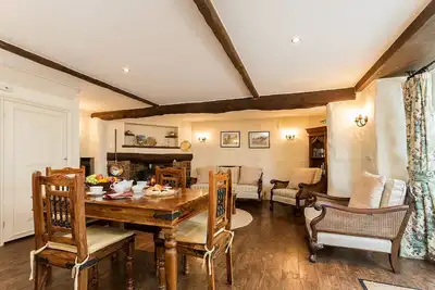 Image de The Stable 5 Star Gold Award Self Catering Cottage Totnes Devon