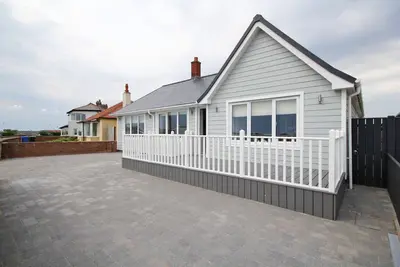 Image de Trois chambres avec vue sur la mer