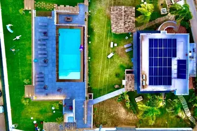 Image de Appartement jaune vue mer