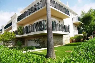 Image de Appartement de luxe exclusif, Jardin Adossé Premier vert