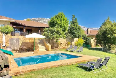 Image de Sagasti-Enea Villa avec piscine privée dans le Rioja Alavesa