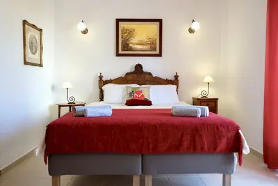 Image de (^ ‿ ^) Cozy & Bright, près de la plage, du centre historique et du supermarché