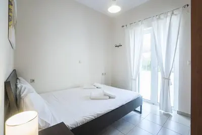 Nikis Dream Comfy Apartments