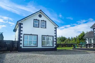 Image de Cottage moderne de 2 chambres dans la campagne de Ballycastle, Ni