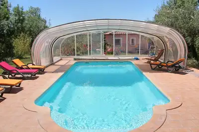 Image de Villas 2 ch, 5 p, climatisée avec piscine partagée, chauffée et couverte