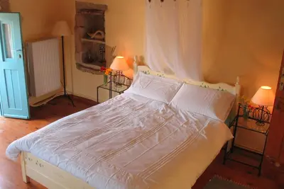 Pressoir pour 4 personnes (1 chambre)<br>Une maison de deux étages avec deux salles de bains