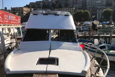 Image de Bateau Et Petit DÉJEUNER Mergellina Naples. Boat B&B dans le plus beau golfe du monde