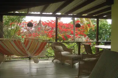 Image de Hummingbird Nr Holetown 2 lits avec piscine