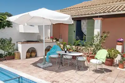 Villa avec piscine privée et vue sur la mer