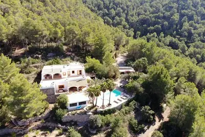 Image de Villa avec vue spectaculaire sur les collines de Sant Joan