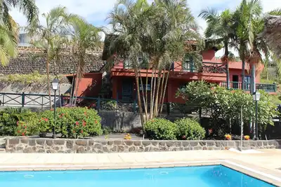 Avec piscine et vue mer. Au nord de Tenerife