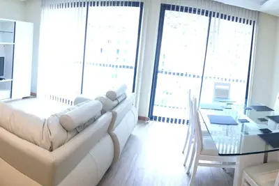 Image de Appartement - Balai Fleur