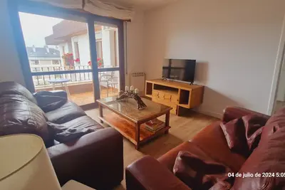 Image de Piso completo en Valdenoja