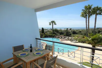 Image de Bel Appartement de 2 Chambres avec Vue Mer Près du Golf pour 4 personnes
