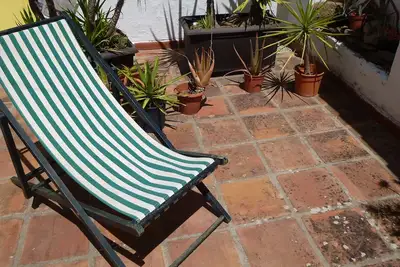 Image de Remise 15% *** Art en centre-ville et terrasse