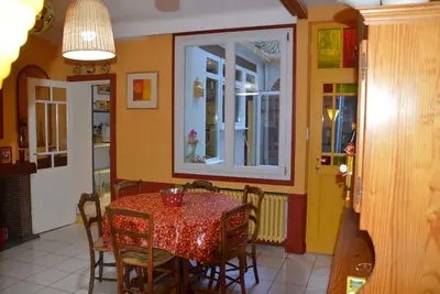 Image de Charmant Duplex Cour Intérieure et Terrasse Semi Couverte