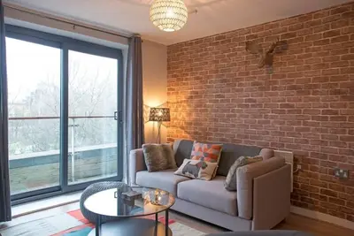 Lancaster City Apartment with Parking