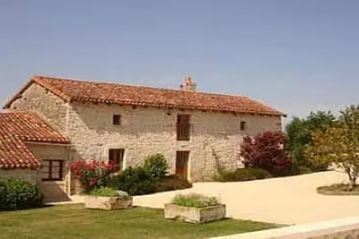 Image de Camelia Cottage - La Logerie, Mauprevoir