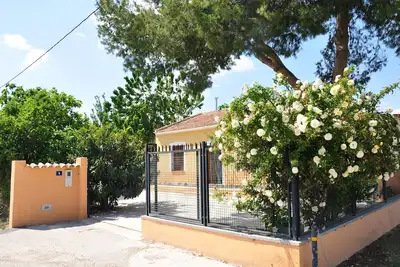 Image de Entre orange et citrons. Maison accueillante à 1 min d'Orihuela et à 20 m de la plage