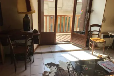 Image de Maison de village avec balcon située à Camurac 1200 m d’altitude.