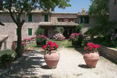 Image de Maison De Vacances \"L'Oasi\" À Assise - Entrée privée, Jardin avec piscine