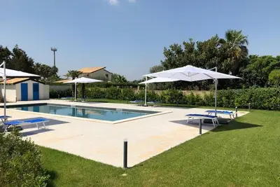 Image de San Lorenzo, Marzamemi et Vendicari entre sable et piscine!