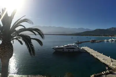 Image de Appartement de charme sur le port, vue d'exception