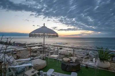 Image de Seagarden Penthouse - appartement privé sur le toit avec jardin et vue imprenable