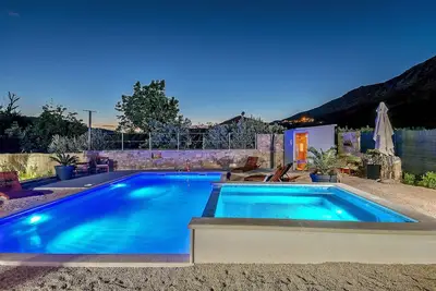 Image de Nouveau! Villa de luxe près de Split avec piscine privée, sauna, bain à remous, 3. . .