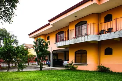 Image de Condo Casa Inn # 5 Excellent Location, Appartement Wide, Familles, séjour prolongé