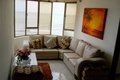 Image de Vivez Le Meilleur Histoire Devant La Mer Et La Piscine