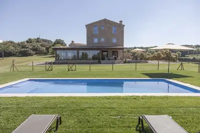 Image de Holiday home of great standard. Rural property for 46 persons and great views.