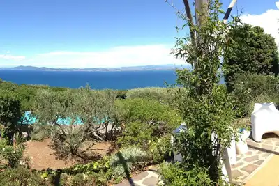 Image de Villa indépendante avec vue mer à 180 degrés d'Ansedonia sur l'île d'Elbe