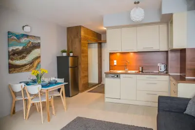 Image de Appartement Riviera 38m2, 4pax, Internet, Terrasse, Parking, Ascenseur, Ac