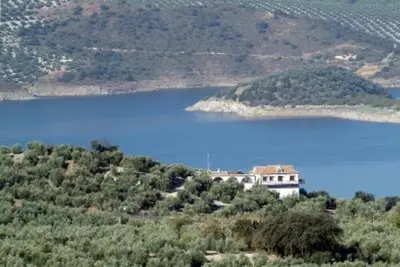 Image de Maison / villa - Iznajar