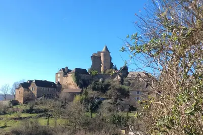 Image de Charme et Confort à 15 minutes de Rodez