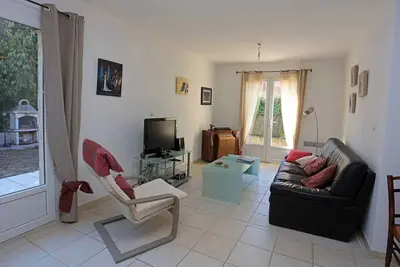 Image de Nid Douillet A Collias