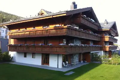 Image de Appartement de luxe en plein centre de la station de Crans-Montana