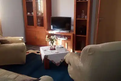 Image de Calme et repos alliés au bien-être avec de superbes vues sur la montagne et la mer