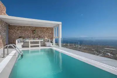 Image de Villa de luxe, piscine privée, vue sur la mer Égée