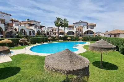 Image de Duplex de 3 chambres à Al Andalus Residencial, Wifi