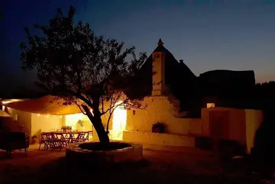 Image de Borgo trulli maisons historiques 1789 à Valle d'Itria