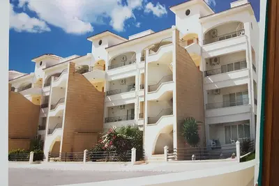 Image de Penthouse avec vue imprenable sur mer / montagne et grande terrasse privée