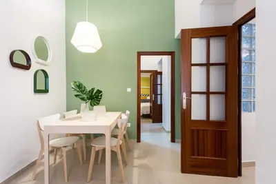 Image de Appartement familial dans la rue Gerona.