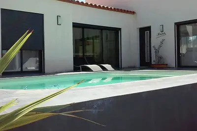 Image de Calme Et Confortable, Proche Des Plages, ménage offert