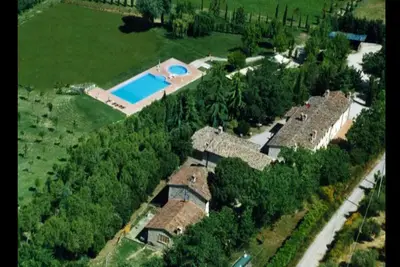 Image de Pendolino Le Gorghe Valmarino Residence en Ombrie à 5 km de Pérouse Piscine et Wifi