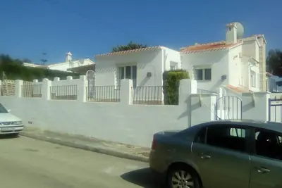 Image de 7min en voiture pour arenal à javea restaurants de première classe et plage.