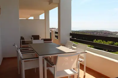 Image de Casares Costa Appartement de 2 chambres avec vue panoramique sur la mer