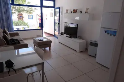 Image de 1 chambre Appartement avec vue sur la piscine