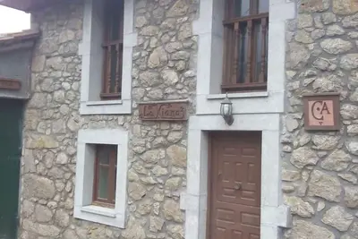 Image de Maison La Xiana sur le versant nord des Tiatordos (Asturies)